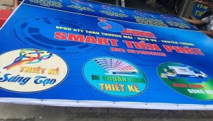 Bảng hiệu bạt Hiflex ngoài trời