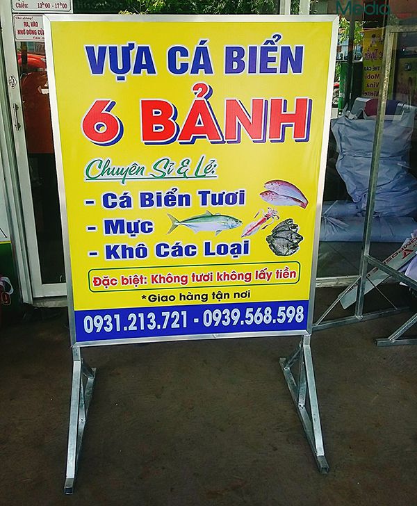 Bảng khung sắt căng bạt